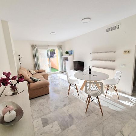 Golf & Resort Apartment In La Reserva De Marbella Exterior foto