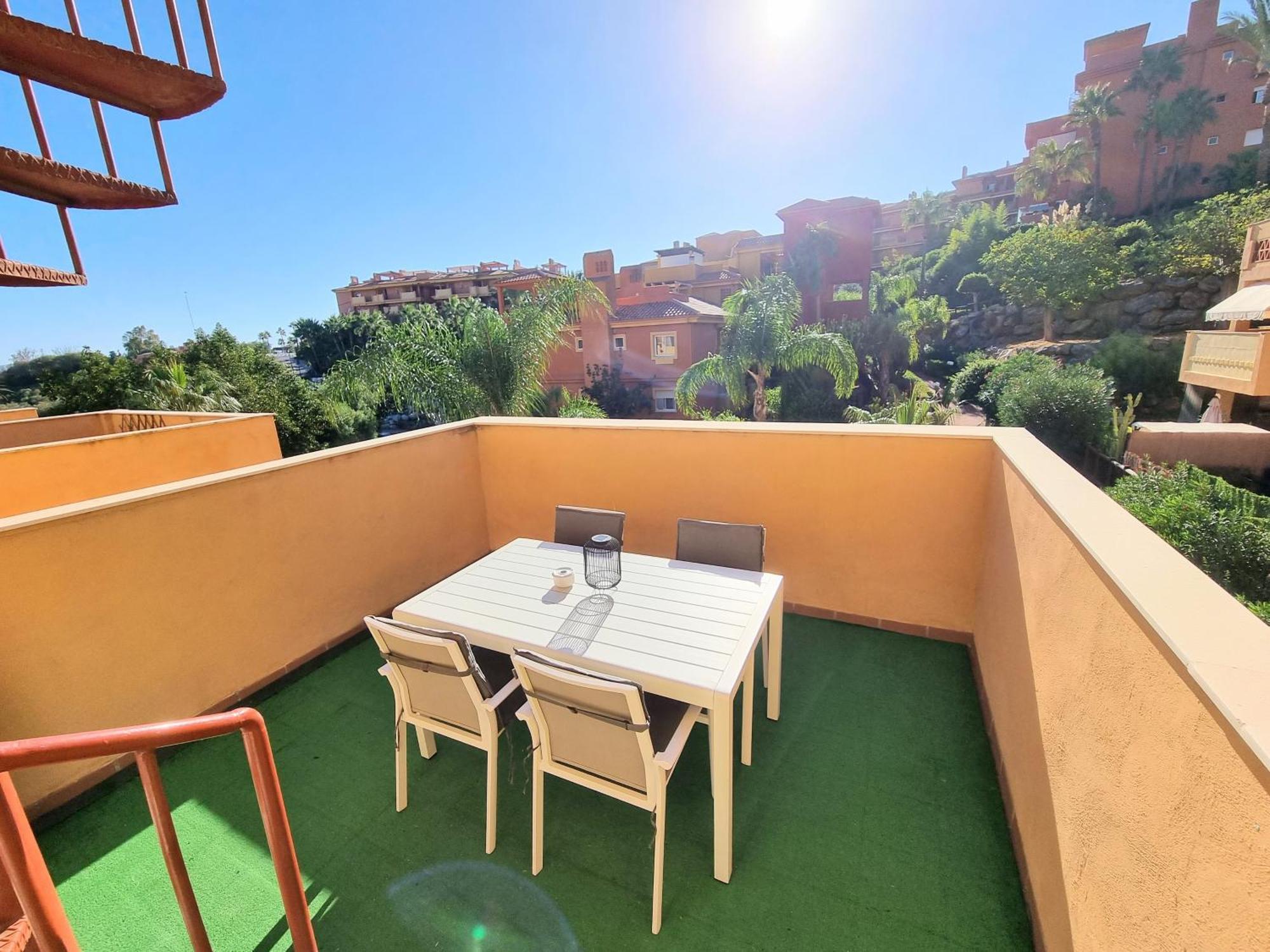 Golf & Resort Apartment In La Reserva De Marbella Exterior foto